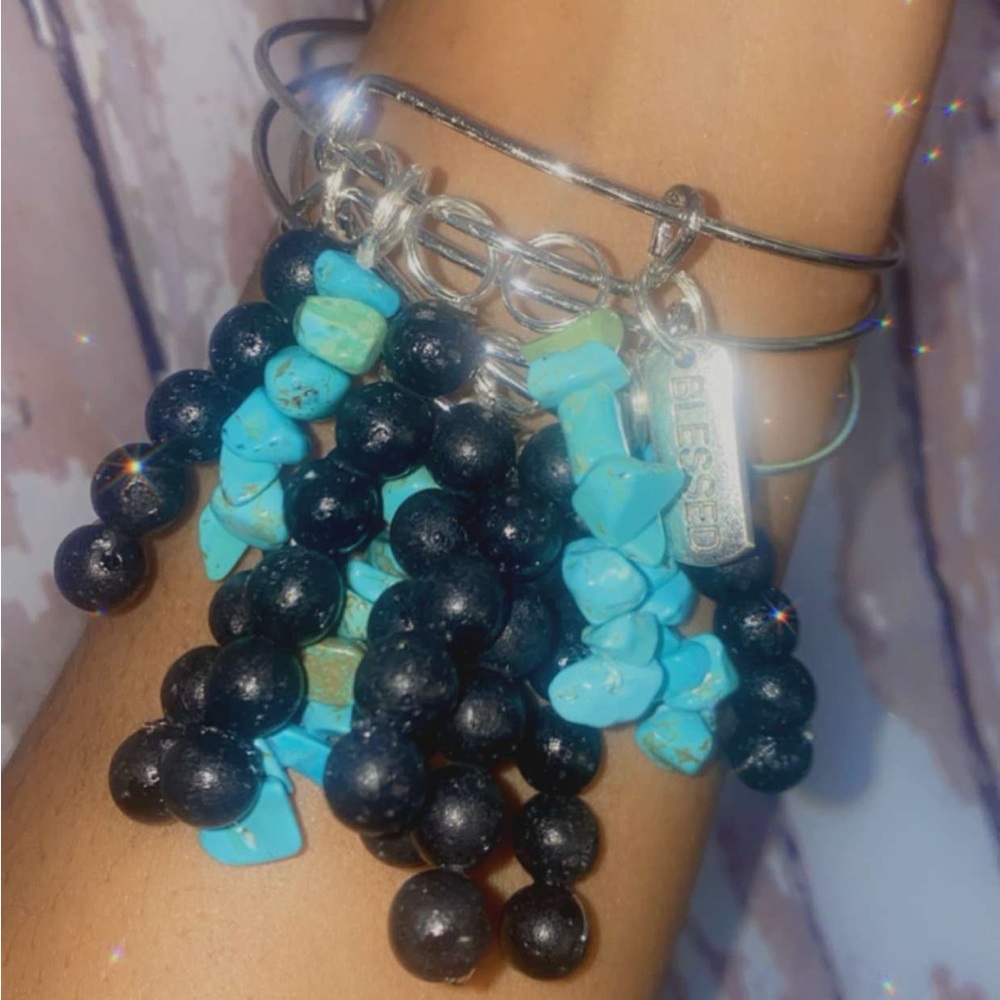 U R Essential Vibes Adjustable Bangles - Picture 3 of 4